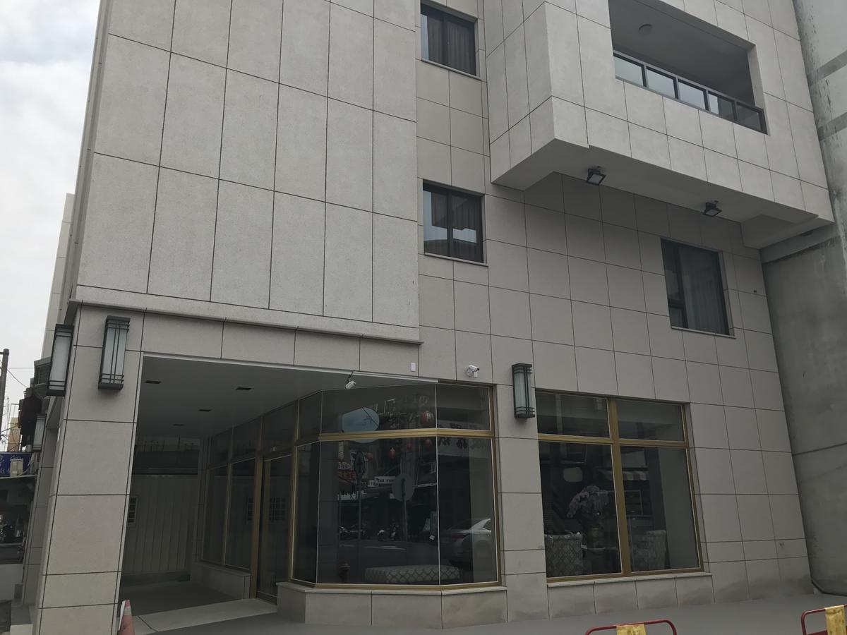 晨光飯店 Hotell Chiayi City Exteriör bild