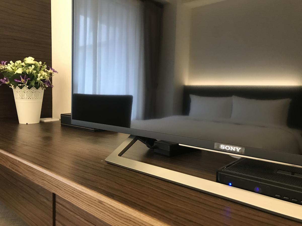 晨光飯店 Hotell Chiayi City Exteriör bild