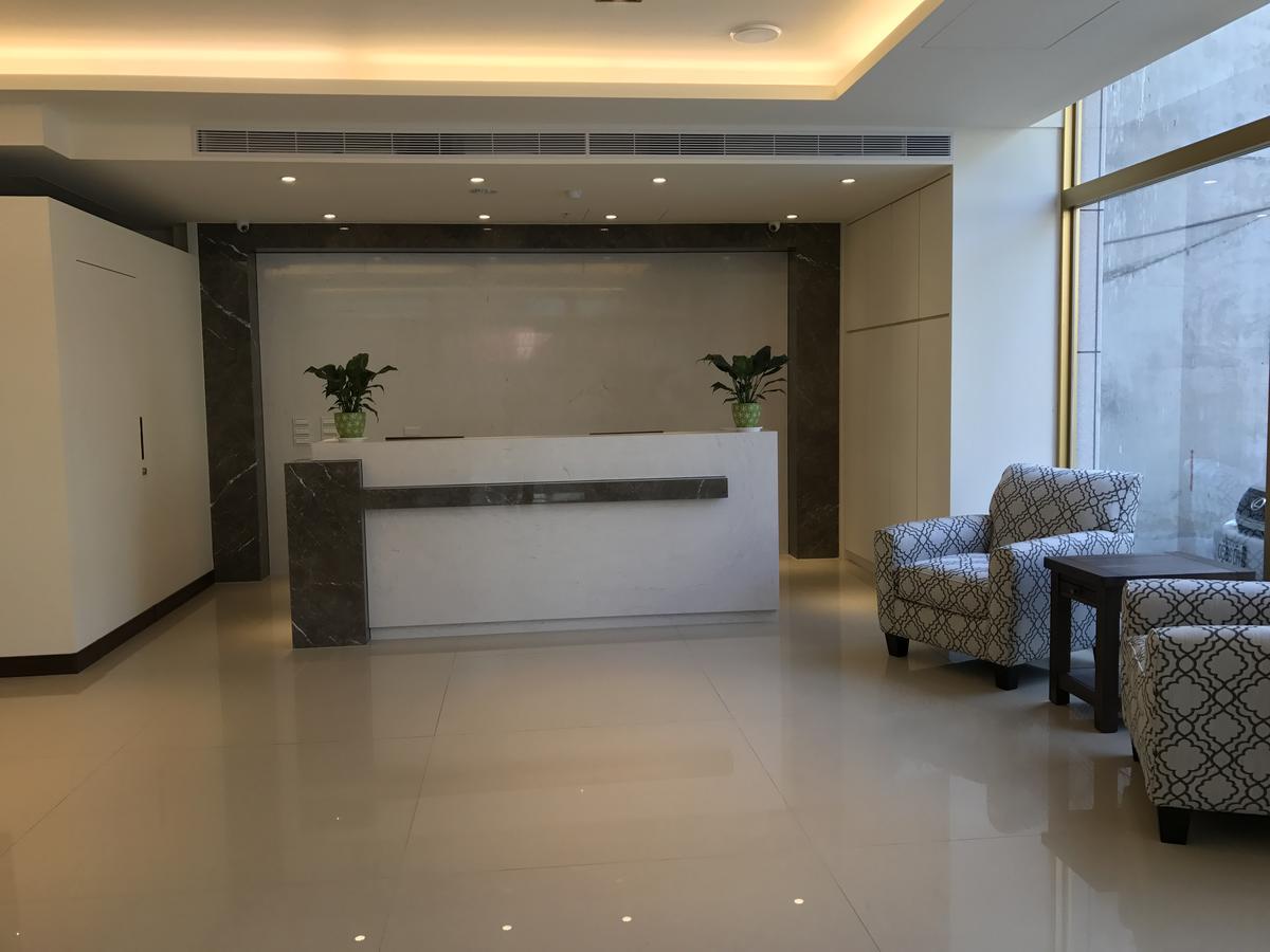 晨光飯店 Hotell Chiayi City Exteriör bild